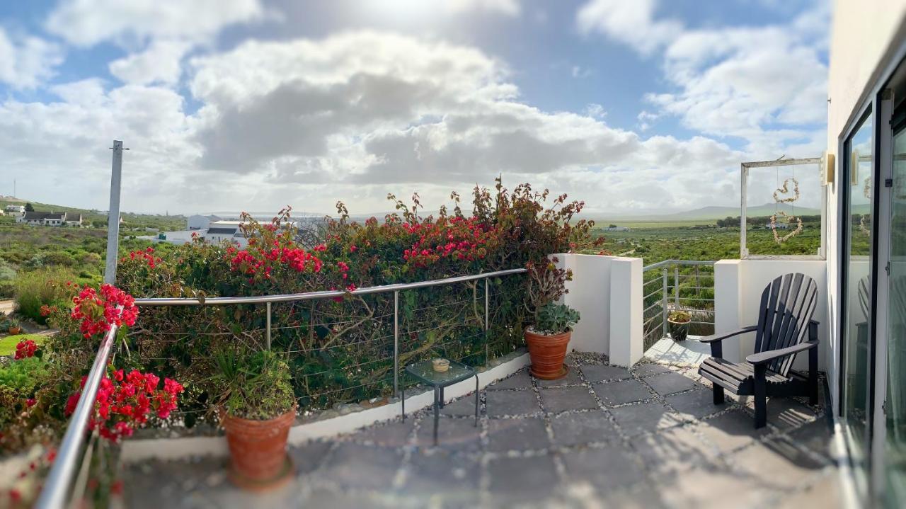 Farr Out Guest House Paternoster Eksteriør billede