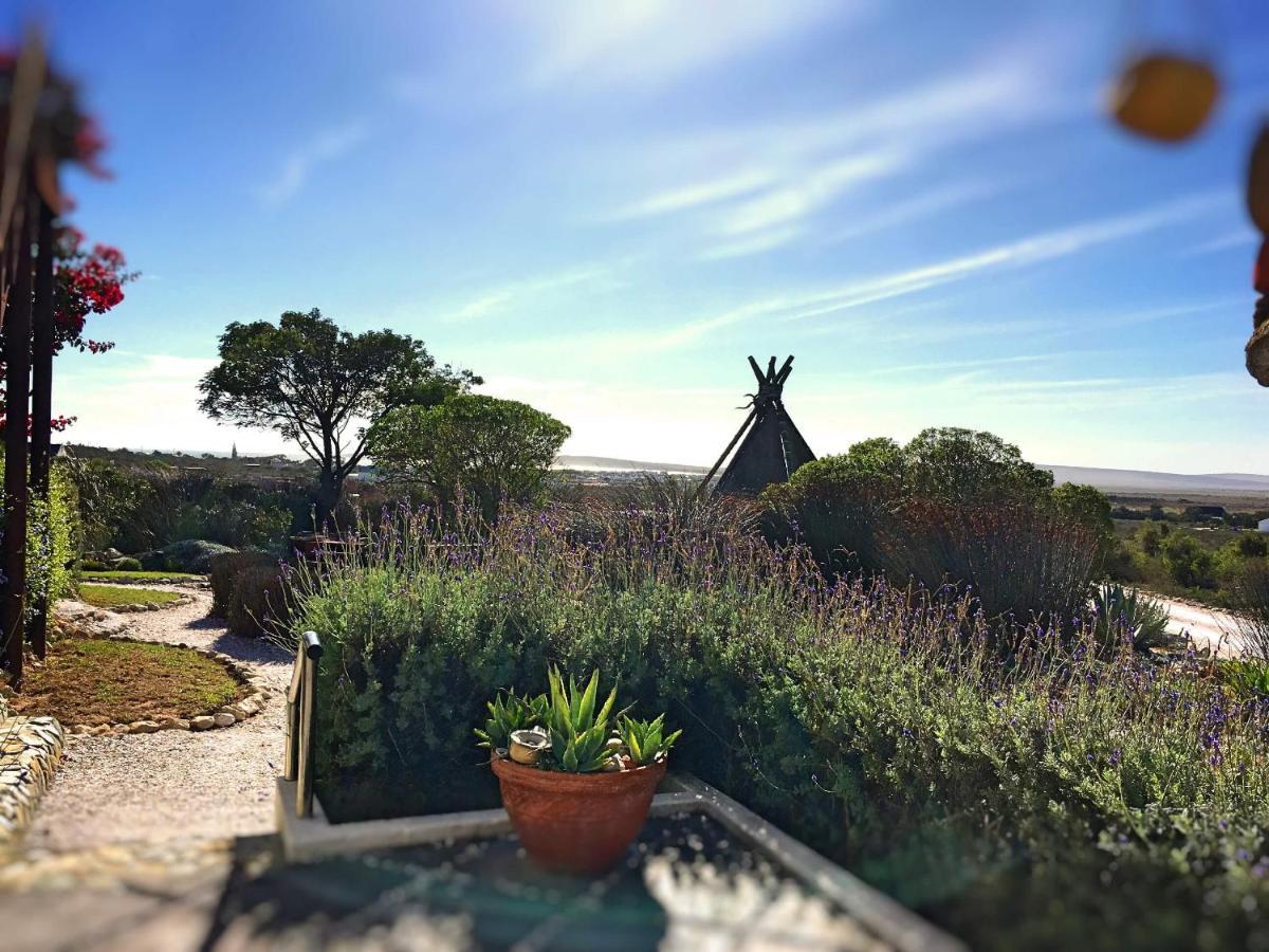 Farr Out Guest House Paternoster Eksteriør billede