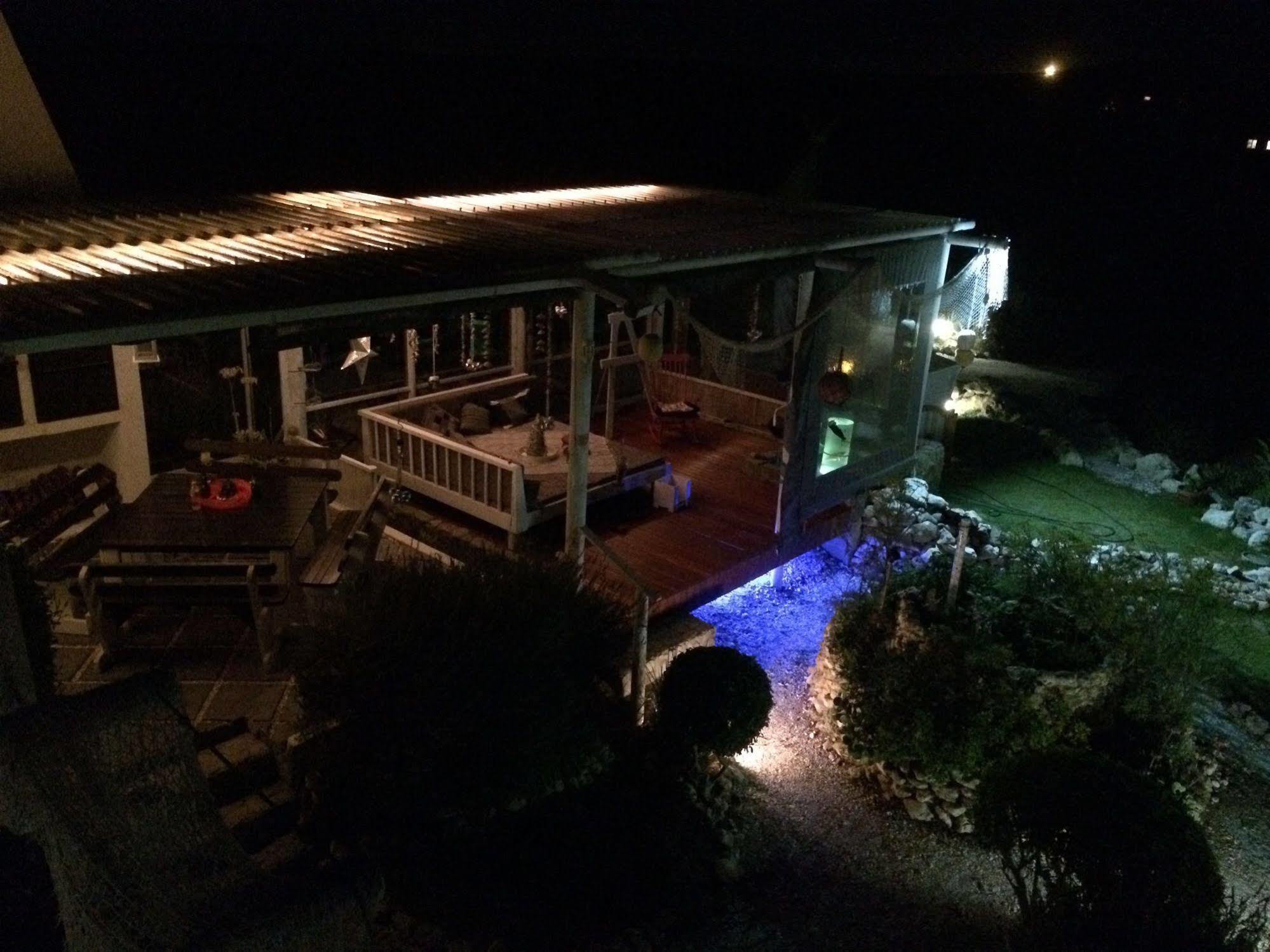 Farr Out Guest House Paternoster Eksteriør billede